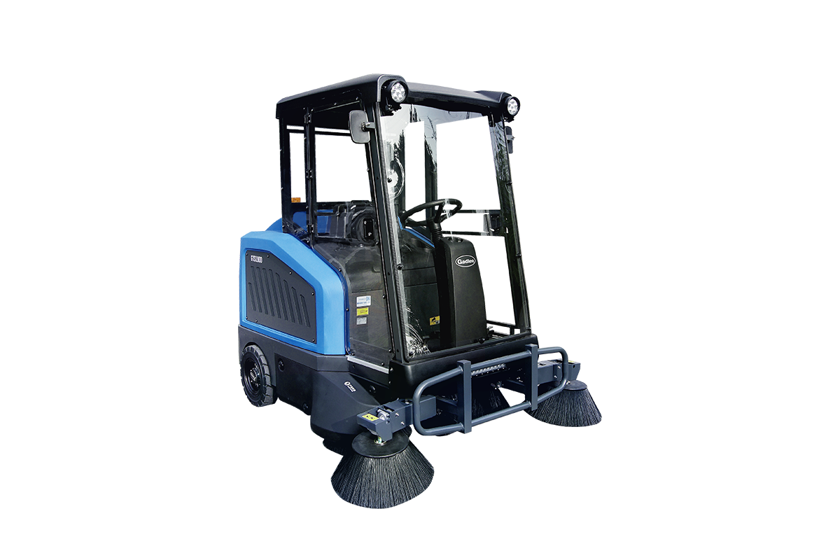 GTS1900-cabin-2